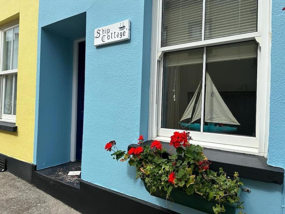 Ship Cottage Tenby Beach 50M ภายนอก รูปภาพ